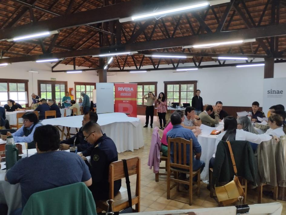 Integrantes del Cecoed zona noroeste reunidos en planificación Integrantes del Cecoed zona noroeste reunidos en planificación