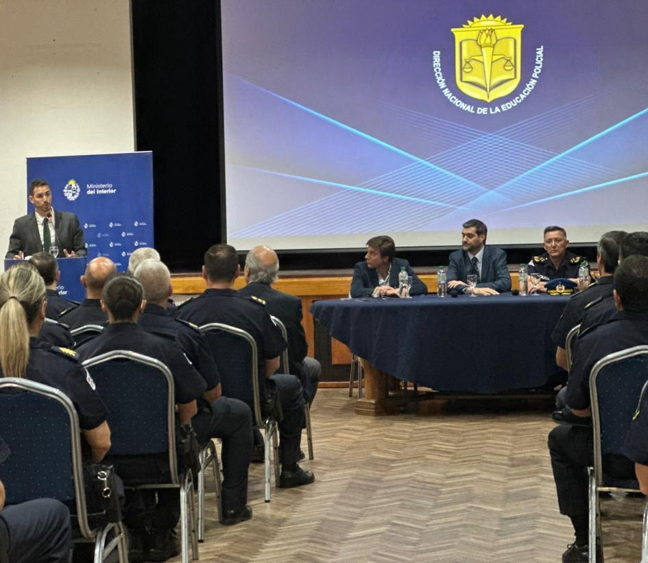Lanzamiento de programa Policía Comunitaria