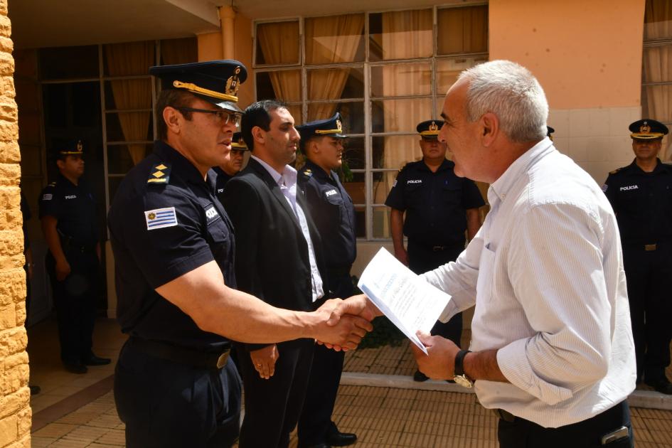 Reconocimiento a policías Reconocimiento a policías
