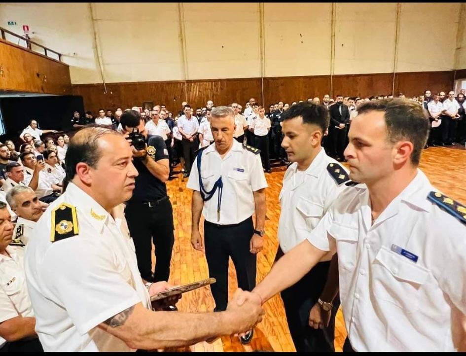 Premios otorgados a Policias. Premios otorgados a Policias.