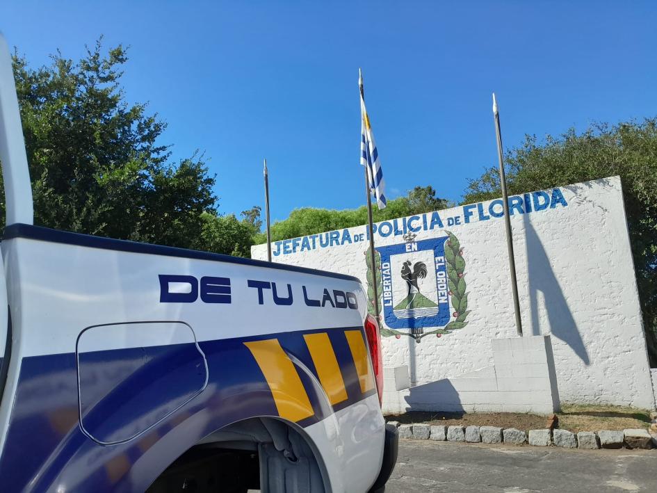 Móvil policial Móvil policial