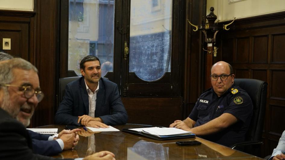 Ministro del interior y presidentes de Peñarol y Nacional