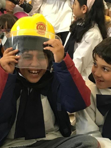 niños en Escuela N°52 de Piriápolis niños en Escuela N°52 de Piriápolis