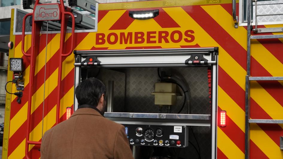 Entrega de autobombas a la Dirección Nacional de Bomberos Entrega de autobombas a la Dirección Nacional de Bomberos