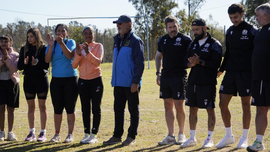 La Unidad N.º 5 Femenina disfrutó de una jornada deportiva con el seleccionado de rugby de Escocia