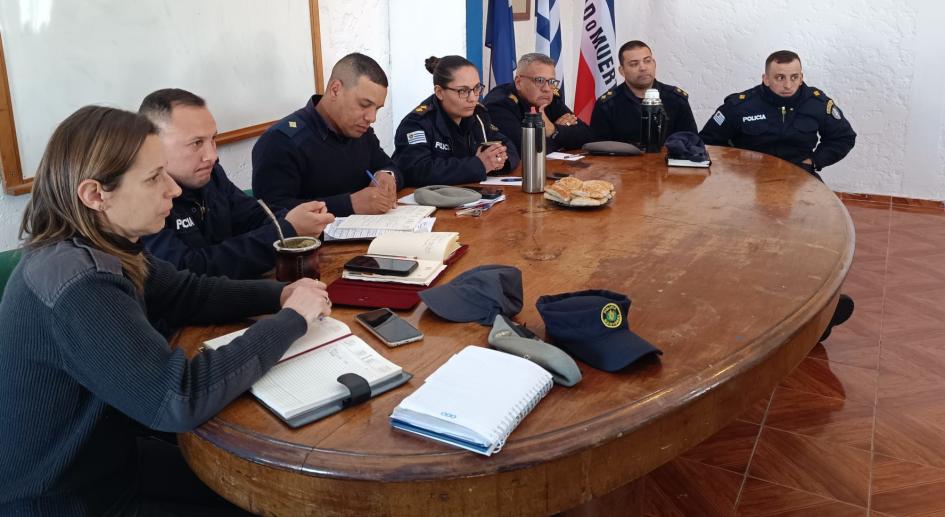 Reunión de acercamiento con familiares de personas privadas de libertad