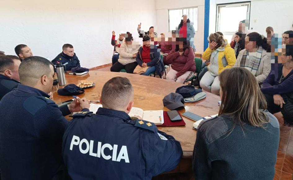 Reunión de acercamiento con familiares de personas privadas de libertad