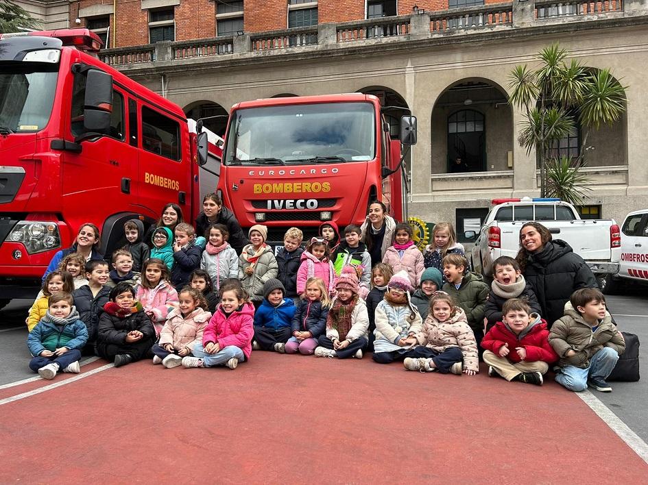 Niños de 4 y 5 años del Jardín Snoopy Niños de 4 y 5 años del Jardín Snoopy