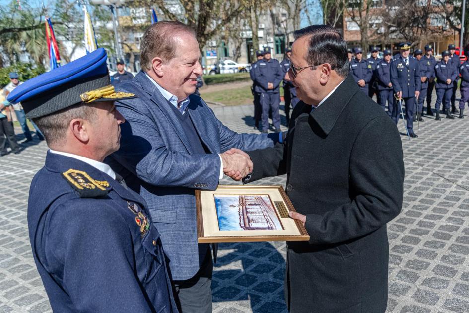 Entrega de reconocimiento Entrega de reconocimiento