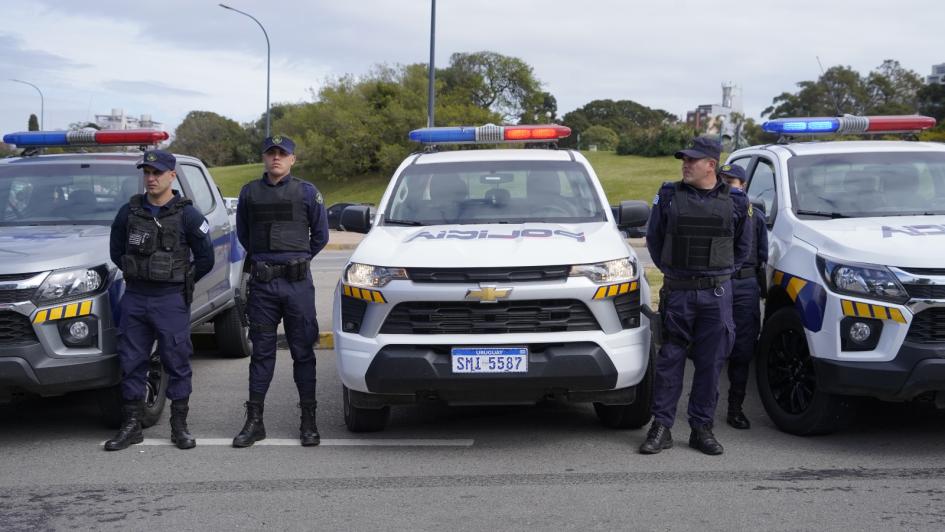 Móviles y Policías