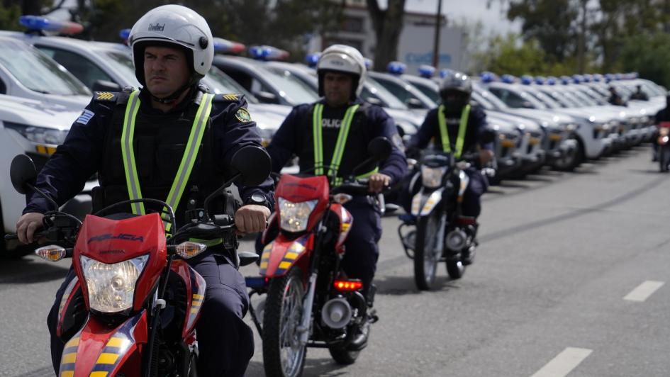 Motos