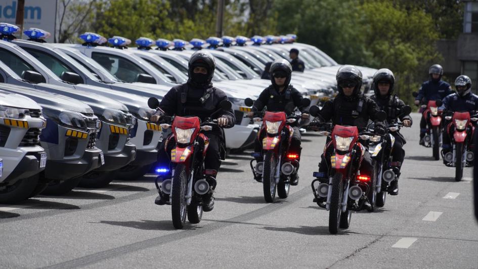 Motos