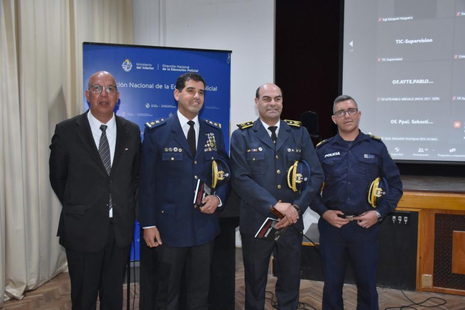 Presentación de un libro Presentación de un libro