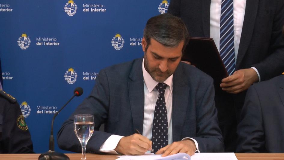 Ministerio del Interior firma contrato para la construcción de centro de rehabilitación femenino en 