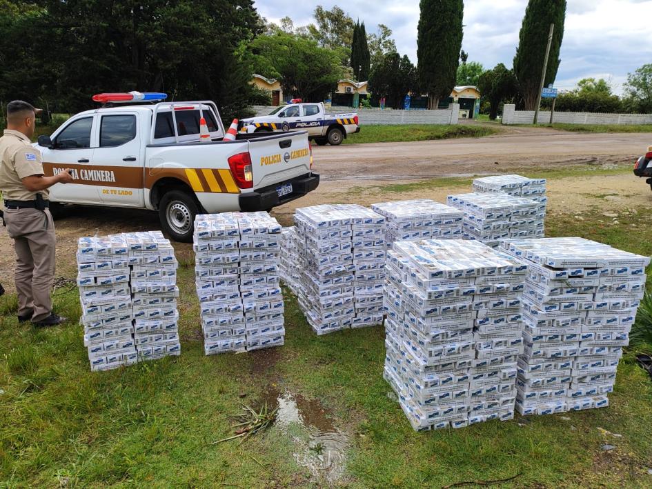 Policía Caminera intercepta vehículo con contrabando tras intensa persecución en Durazno