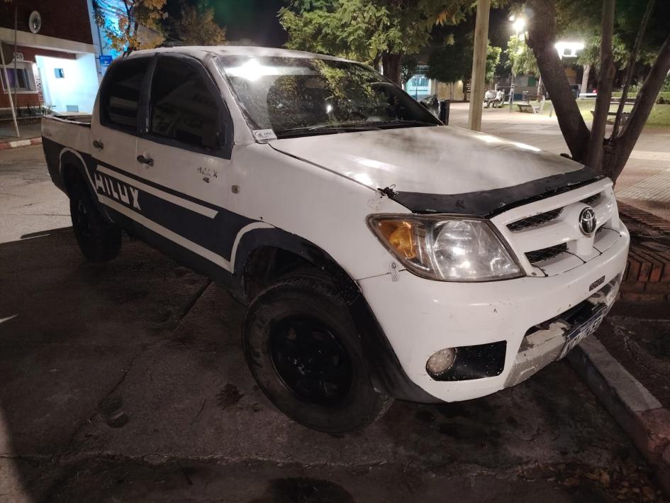 CAMIONETA INCAUTADA EN EL OPERATIVO CAMIONETA INCAUTADA EN EL OPERATIVO