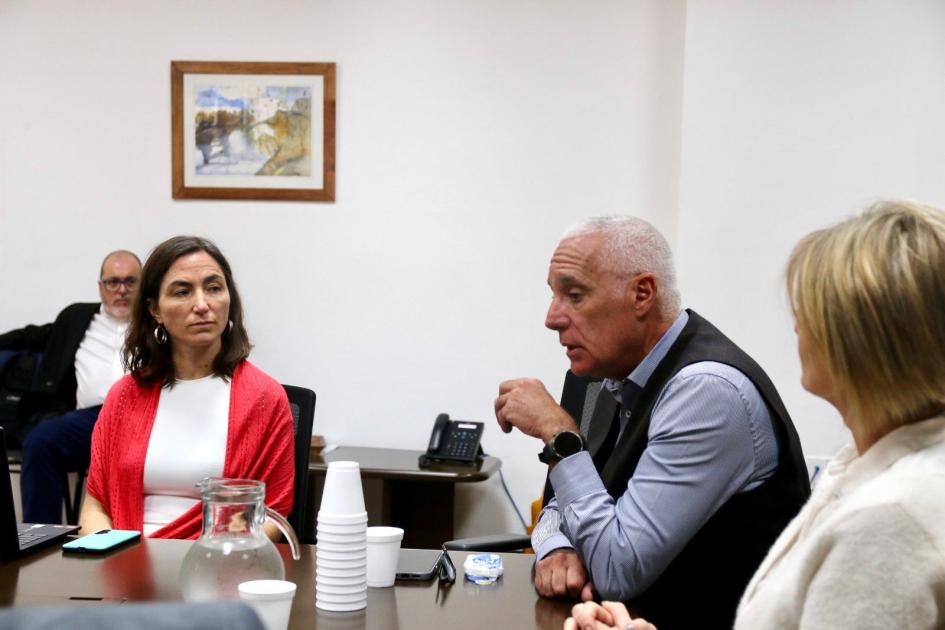 Ministro, Subsecretaria y Asesora Ana Vigna. Ministro, Subsecretaria y Asesora Ana Vigna.