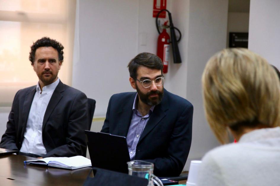 Asesor Diego Gonnet y participante del MEF. Asesor Diego Gonnet y participante del MEF.