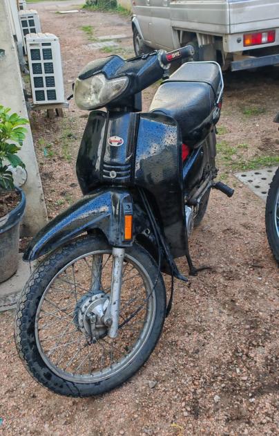 Otra de las motos incautadas. Otra de las motos incautadas.