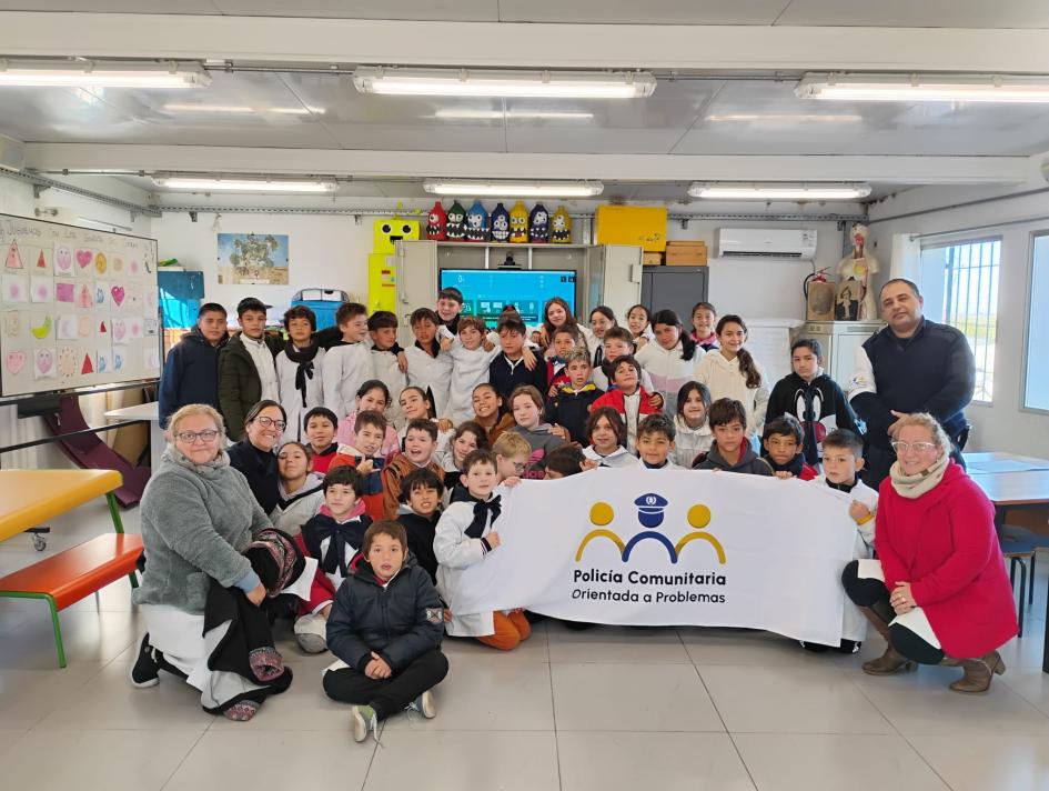 imagen de las personas que formaron parte de las charlas imagen de las personas que formaron parte de las charlas