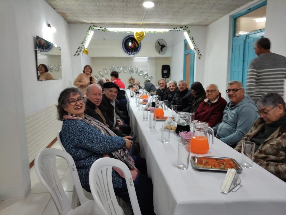 Un lazo que perdura: policías retirados de Salto