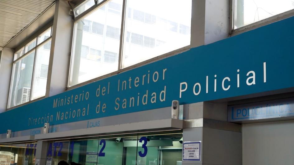 Sala de espera del Hospital Policial Sala de espera del Hospital Policial