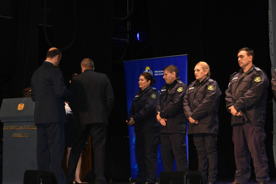 Reconocimientos a policías Reconocimientos a policías