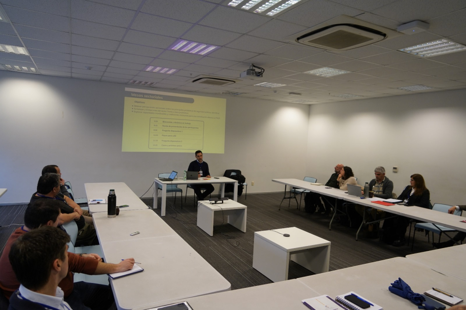 Encuentros por seguridad Encuentros por seguridad