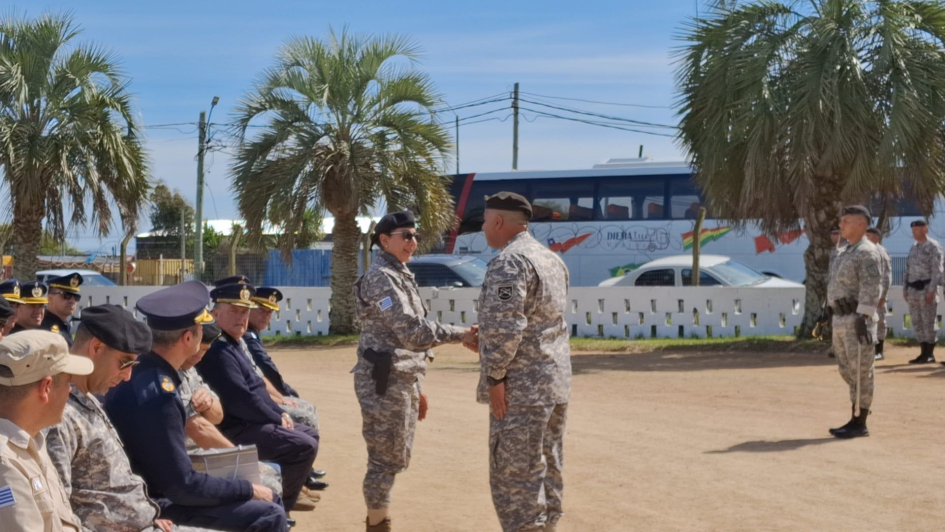 Ceremonia de aniversario de la Regional Este, autoridades policiales