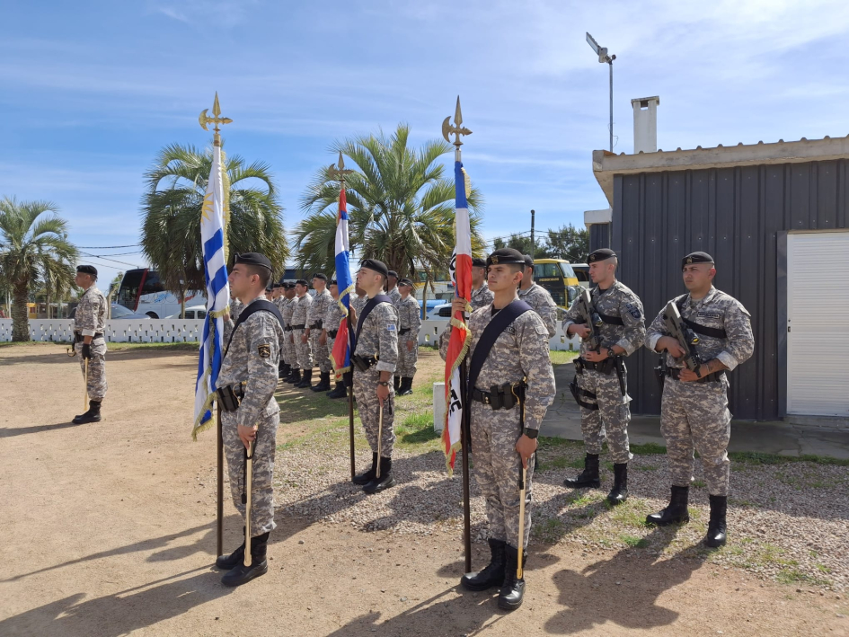 Formación de escolta de pabellón