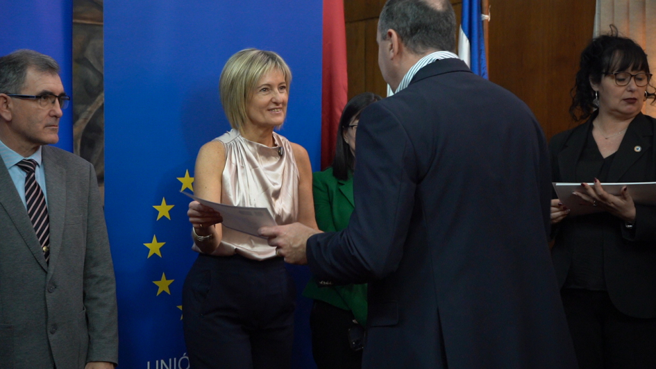 Entrega de certificados de la capacitación internacional Entrega de certificados de la capacitación internacional