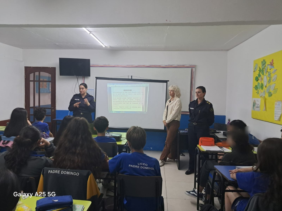 Charla Charla