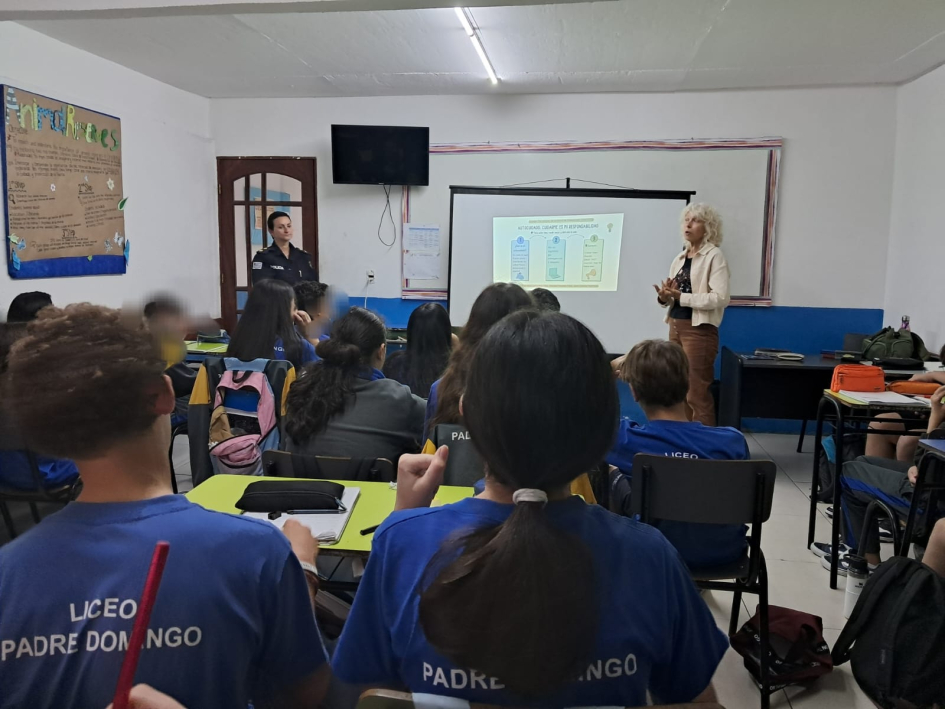 Charla Charla
