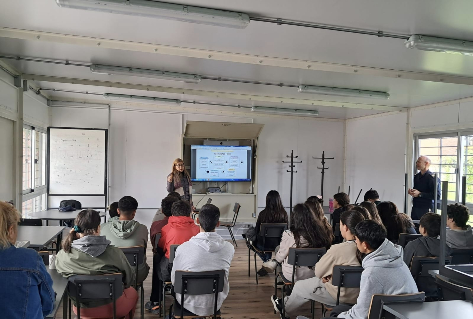 Charla Charla