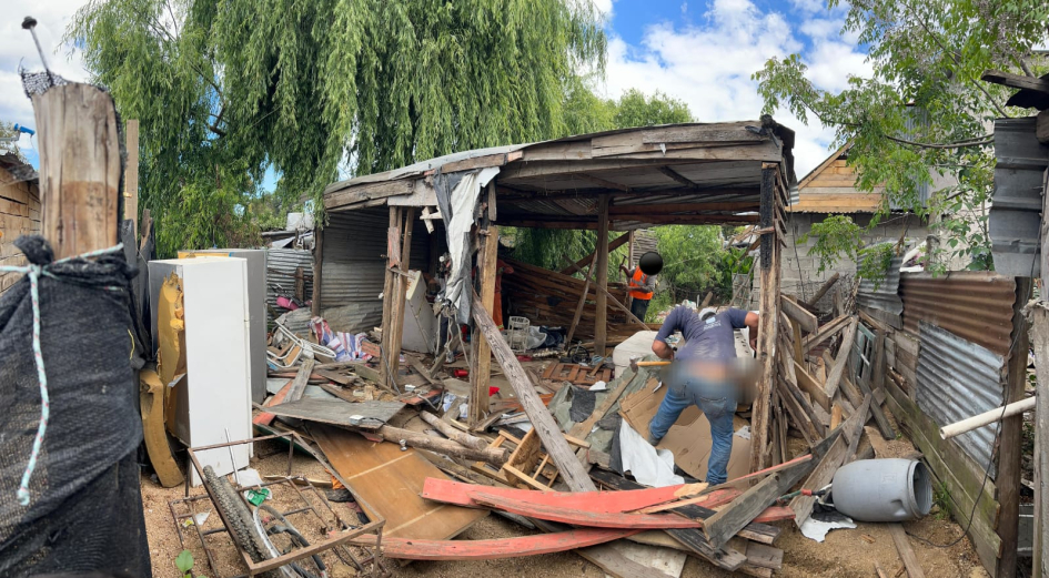 Destrucción de casa Destrucción de casa