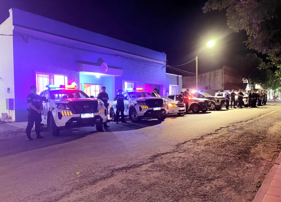 Operativo saturación Móviles policiales