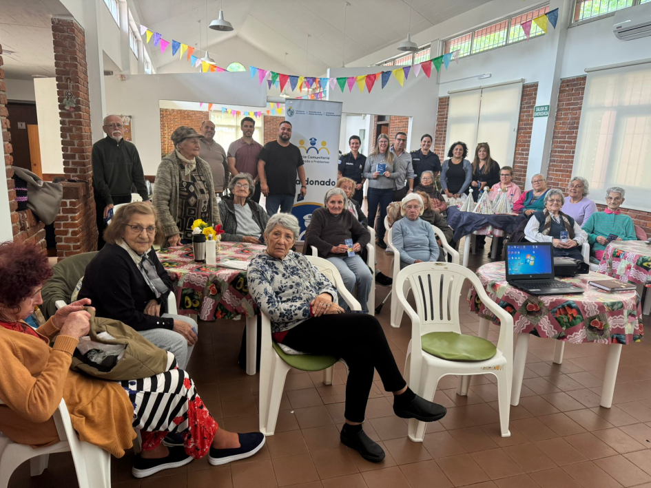 Prevencion de estafas Charla brindada