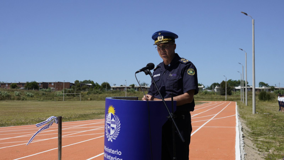 Inauguración de pista de atletismo en la Dirección Nacional de la Educación Policial