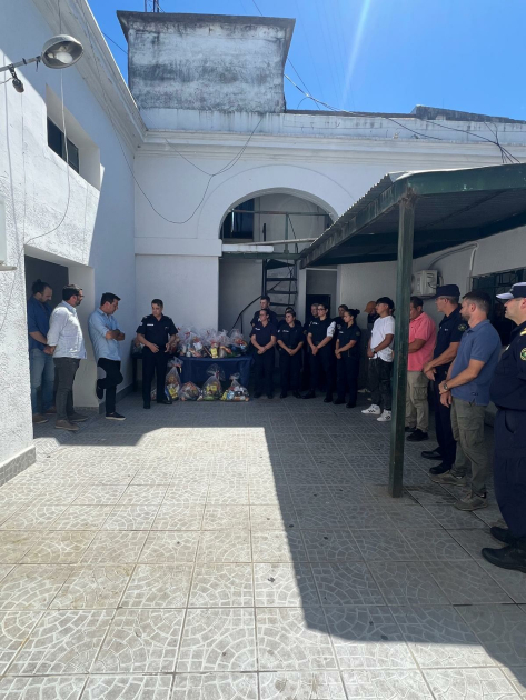Entrega de Canastas Navideñas
