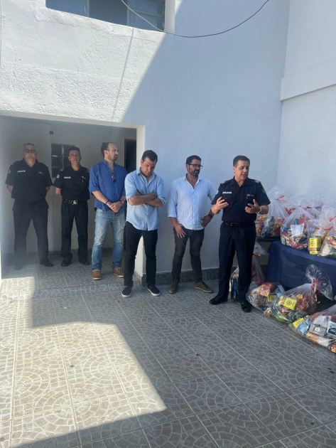 Entrega de Canastas Navideñas