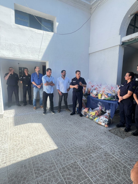 Entrega de Canastas Navideñas