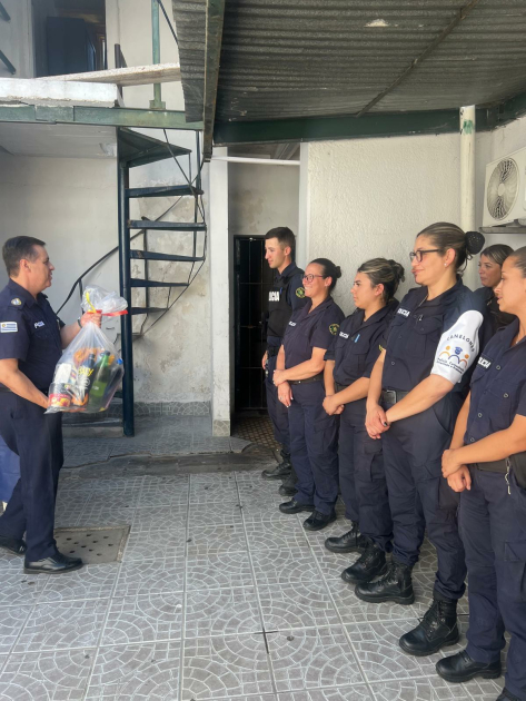 Entrega de Canastas Navideñas