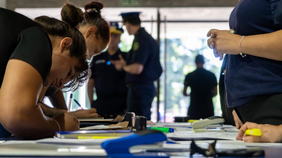 Aspirantes a alumnos en pruebas físicas
