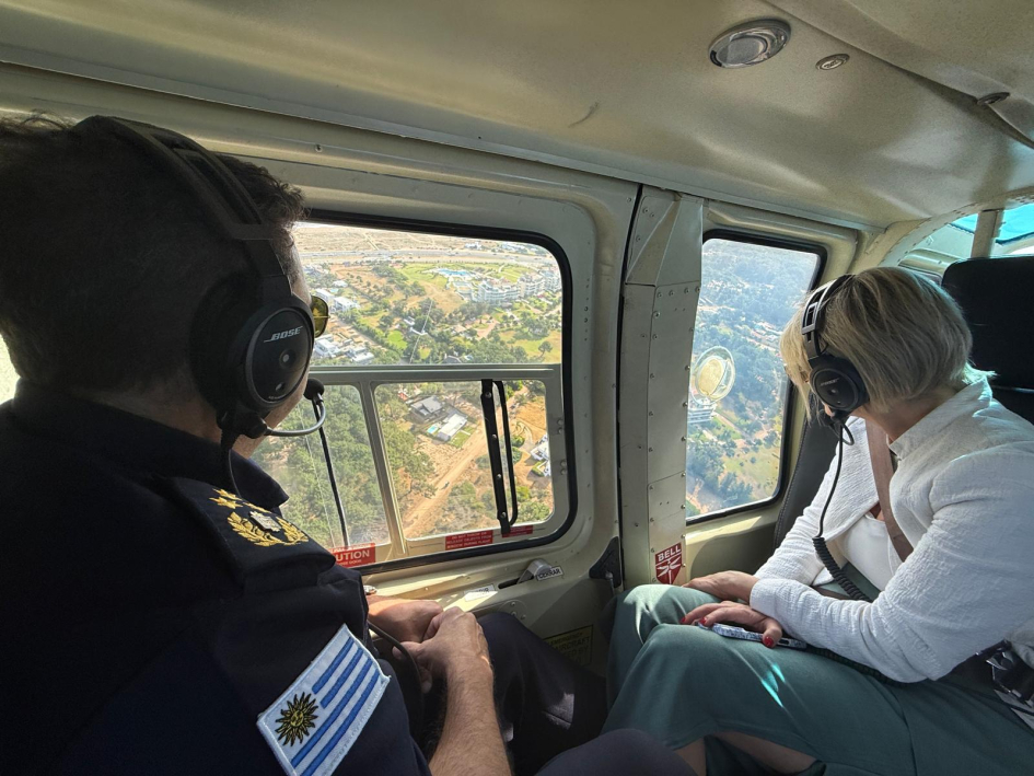 Vuelo patrullaje preventivo Ministra Interina Junto a Subdirector de la Policía Nacional Vuelo patrullaje preventivo Ministra Interina Junto a Subdirector de la Policía Nacional