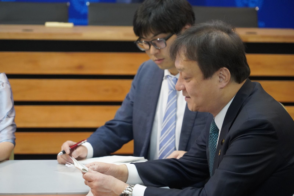 Ministra Interina recibe a delegación japonesa por temas de seguridad, conocimientos y tecnologías