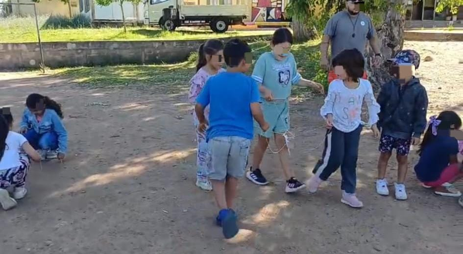 Niños jugando