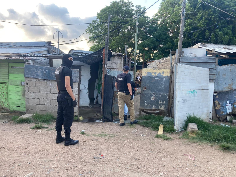 Policía Nacional desplegó operativo en barrio Marconi Policía Nacional desplegó operativo en barrio Marconi