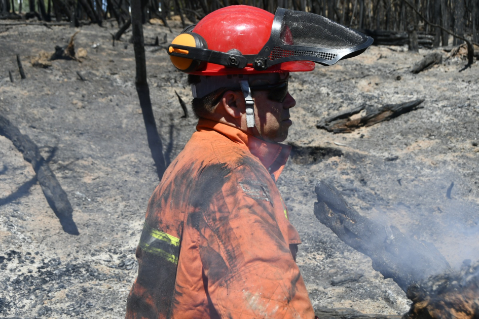 Delegación de bomberos uruguayos en Chile