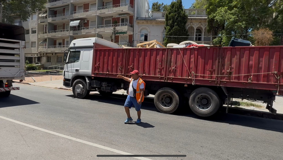 personal de Homicidios que rapidamente comienza a realizar actuacion con el fin de ubicar elementos 