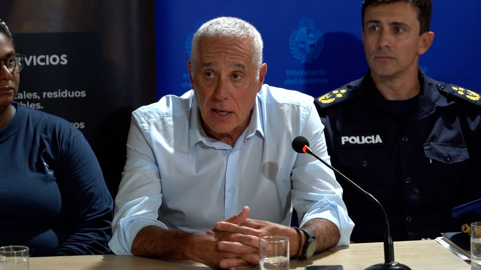 Ministro del Interior, Dr. Carlos Negro.